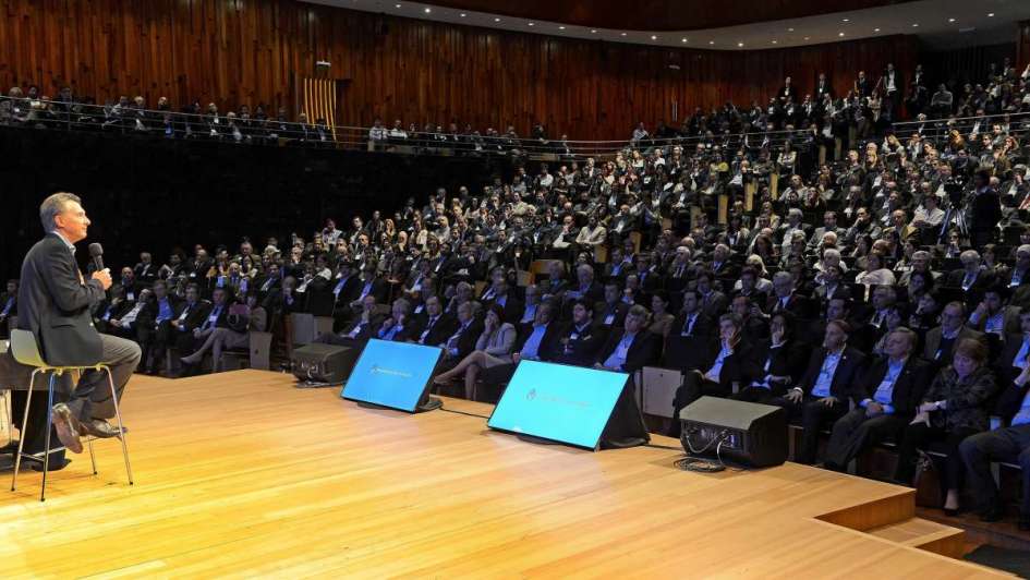 Resultado de imagen para reuniÃ³n de gabinete ampliado